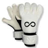 INFINIT1 PURE YOUTH GK GLOVES